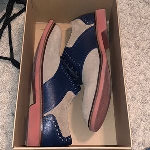 Men’s Khaki and Blue Cole Han dress shoes